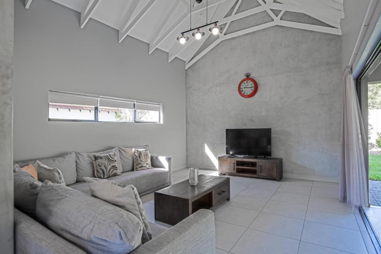 Ferienwohnung House Lezan Hartbeespoort Exterior foto