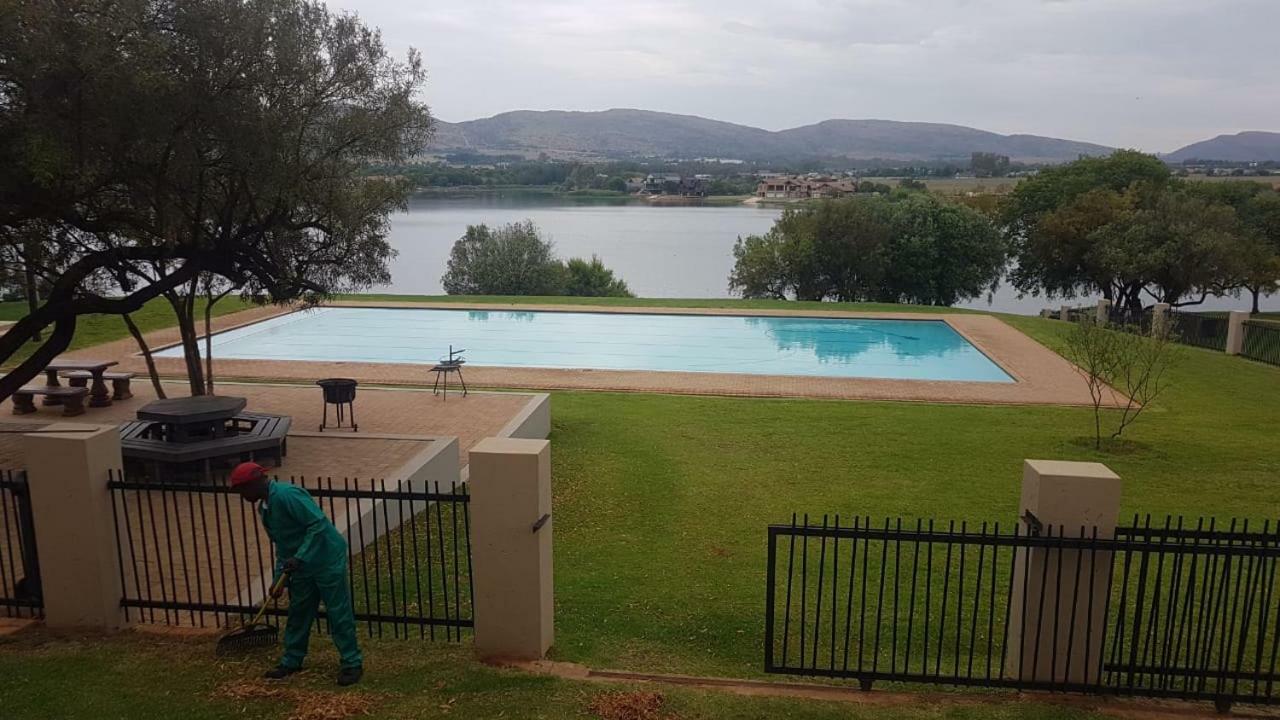 Ferienwohnung House Lezan Hartbeespoort Exterior foto